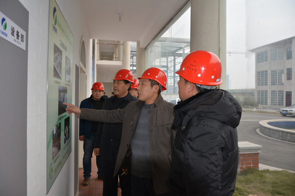 河南省黃泛區(qū)農(nóng)場領導來我公司參觀考察